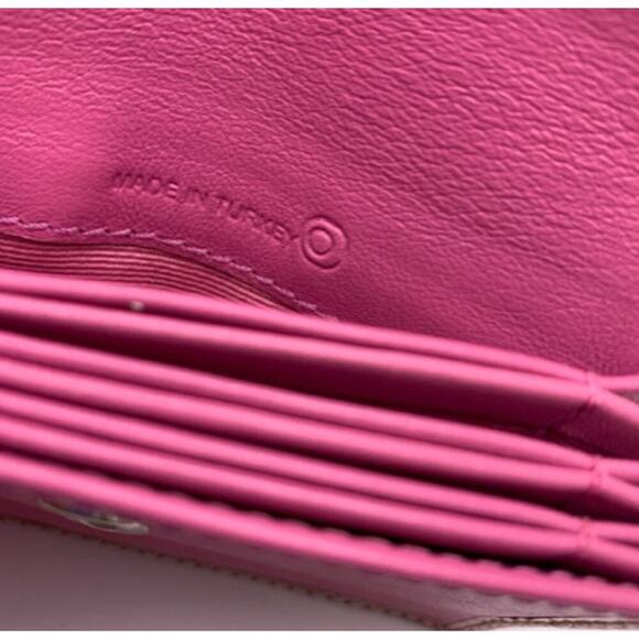 COACH Barbie  Pink Cardholder / Wallet - Picture 3 of 10